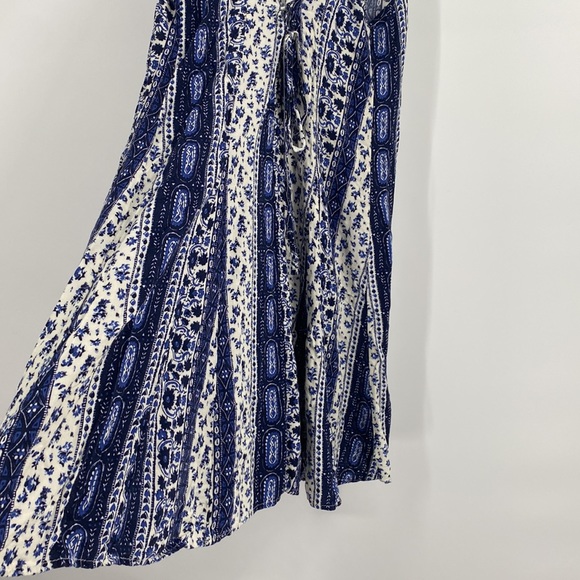 Hollister Blue and White Multi Print Boho Dress - Picture 8 of 9